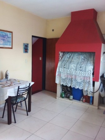 Tonelero 7100. Piso 3 ambientes.