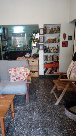 Zelada 6400. PH 4 ambientes con fondo libre.