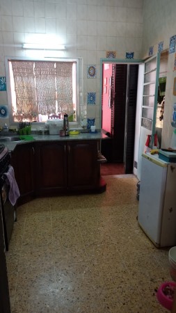 Zelada 6400. PH 4 ambientes con fondo libre.