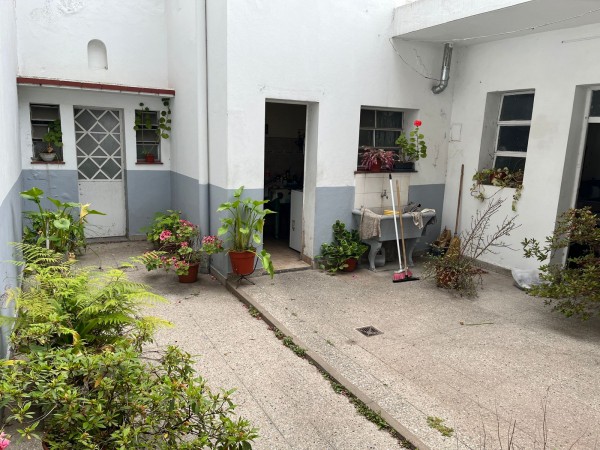 Pilar 600. Galpon losa + Depto 4 ambientes.