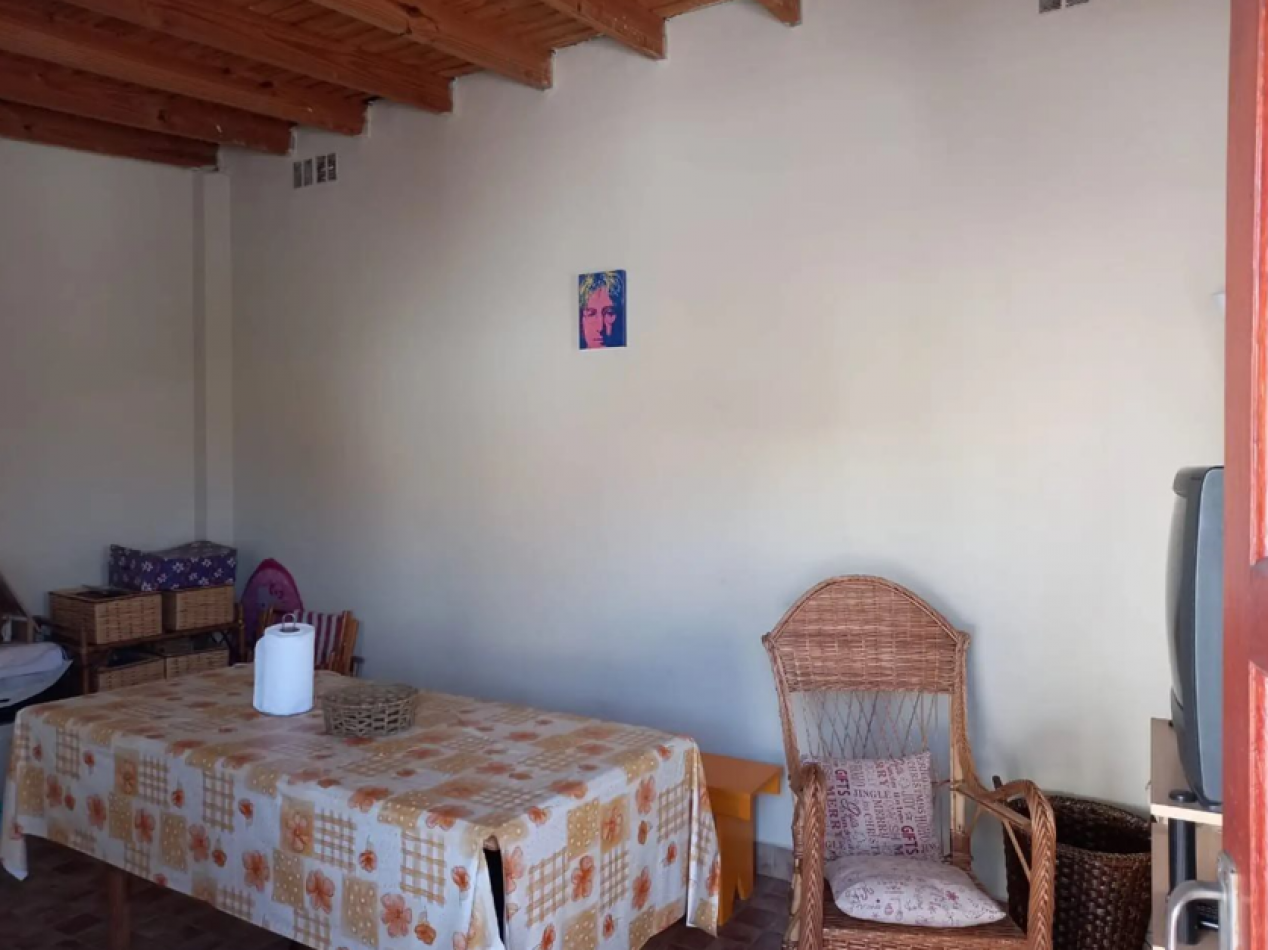 Acassuso 6600. PH 2 ambientes.