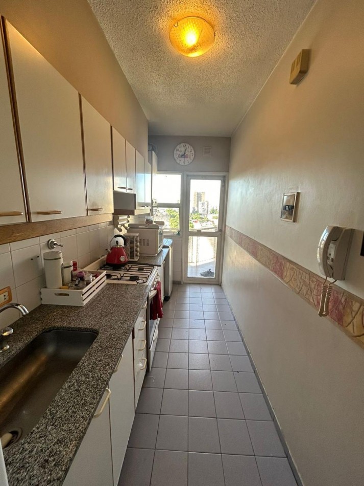 Manuel Artigas 5100. Departamento 2 ambientes con balcon.