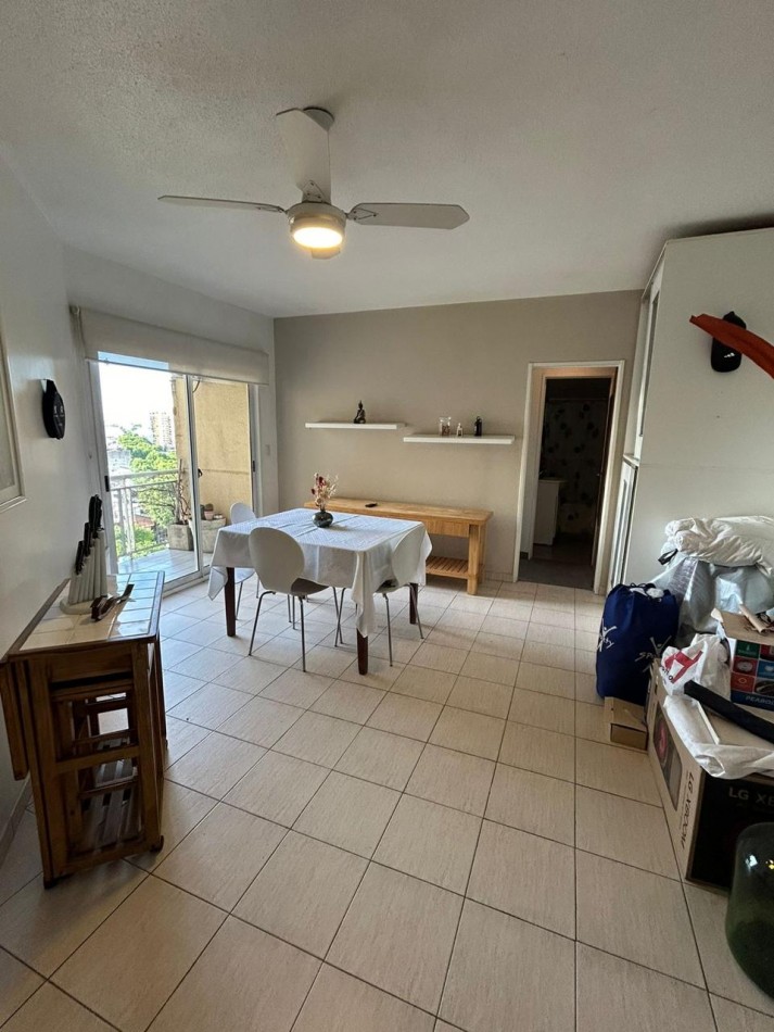 Manuel Artigas 5100. Departamento 2 ambientes con balcon.