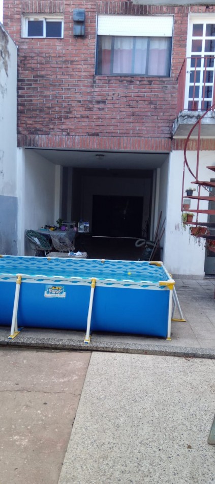 Martiniano Leguizamon 700. PH a refaccionar o construir.