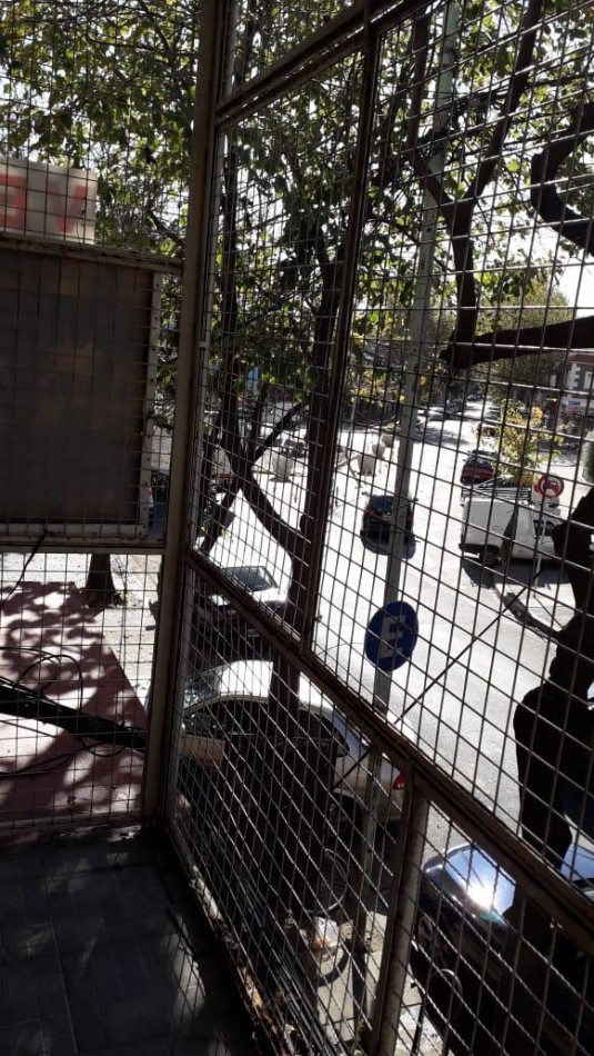 Manuel Artigas 5100. Departamento 3 ambientes