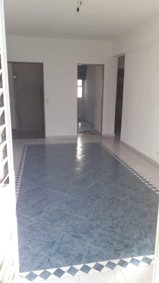 Manuel Artigas 5100. Departamento 3 ambientes