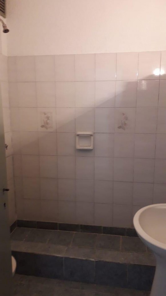 Manuel Artigas 5100. Departamento 3 ambientes