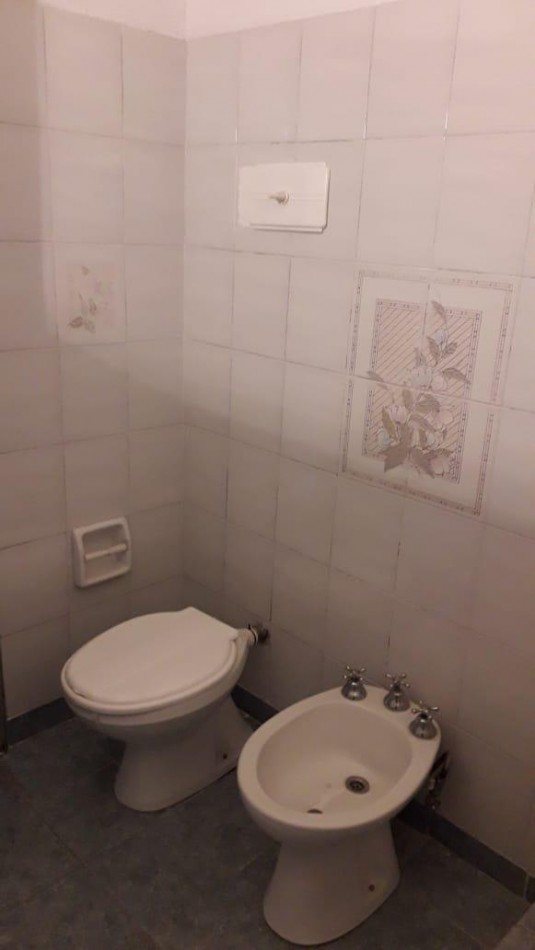 Manuel Artigas 5100. Departamento 3 ambientes