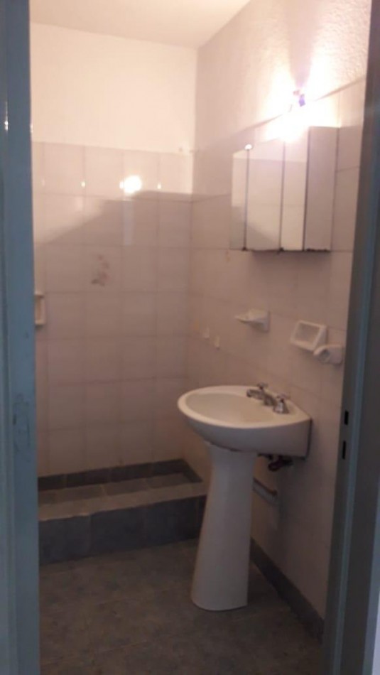 Manuel Artigas 5100. Departamento 3 ambientes