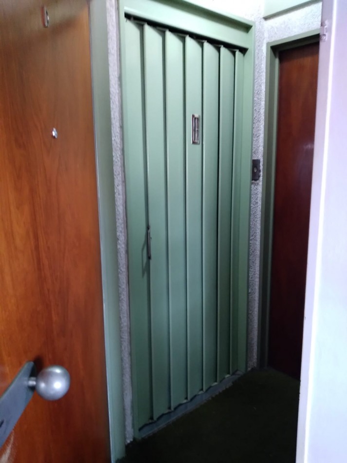 Cosquin 700. Departamento 2 ambientes contrafrente.