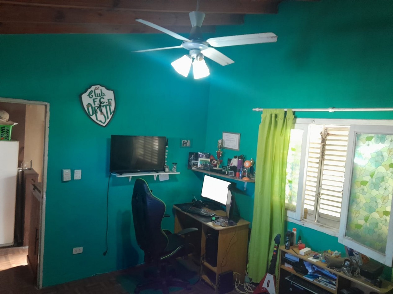 Jose Leon Suarez 700. PH 4 ambientes con terraza