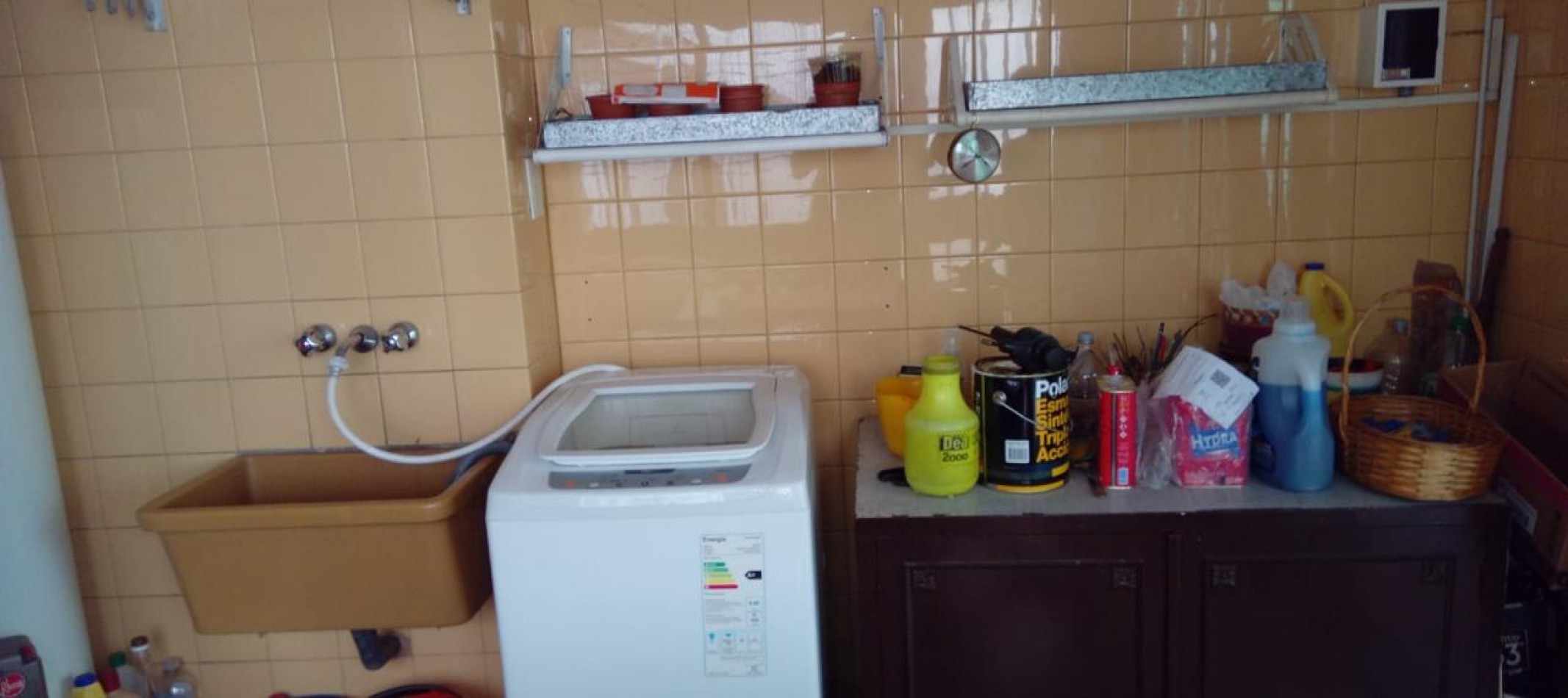 Cosquin 1300. Casa 4 ambientes.