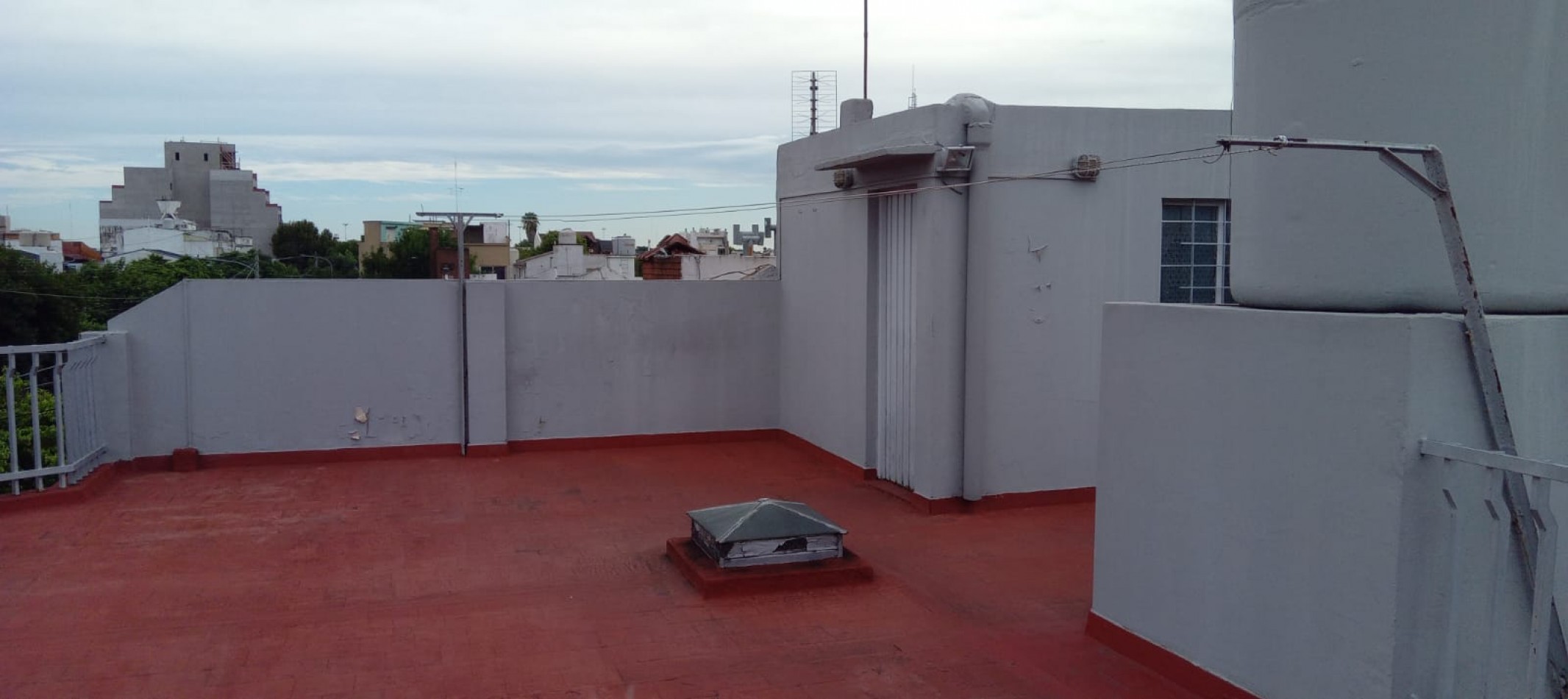 Timoteo Gordillo 1600. Casa para 2 familias.