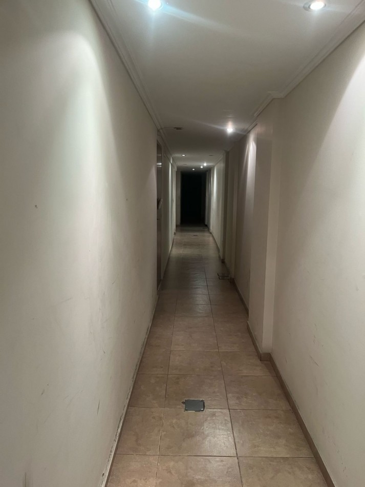 Zequeira 6900. PH 2 ambientes planta baja con patio.