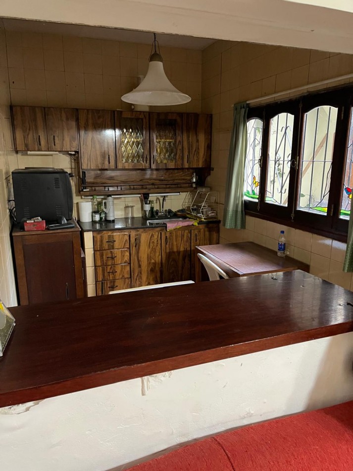 Larrañaga 700. PH 3 ambientes al frente con garage.