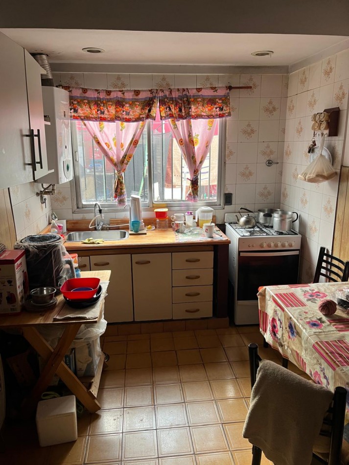 Cavia 588. Casa chalet de 3 ambientes.