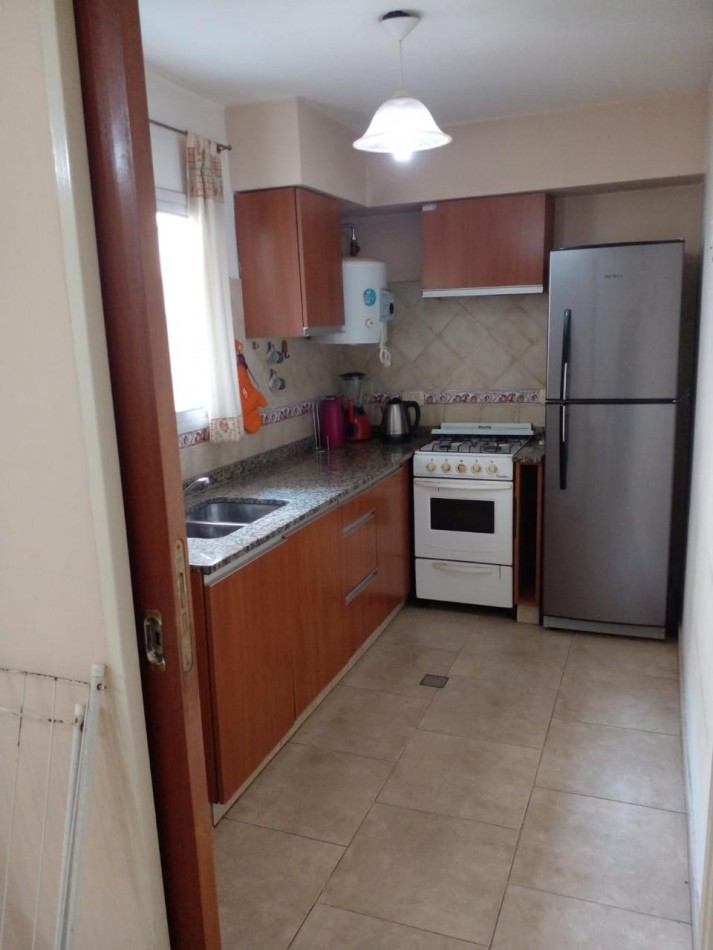 Zequeira 6900. PH 2 ambientes planta baja con patio.