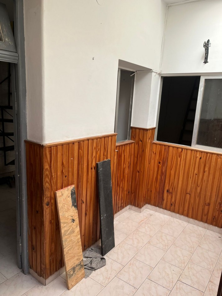 Ercilla 6600. PH 3 ambientes a refaccionar