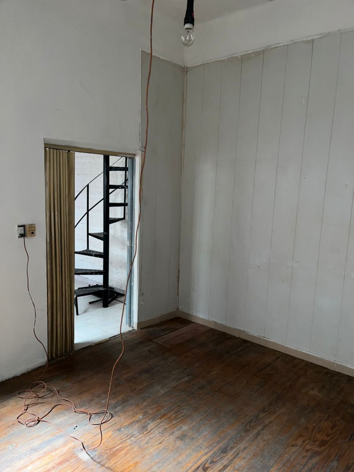 Ercilla 6600. PH 3 ambientes a refaccionar