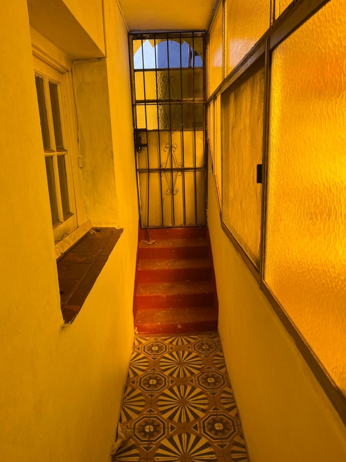 Ercilla 6600. PH 3 ambientes a refaccionar