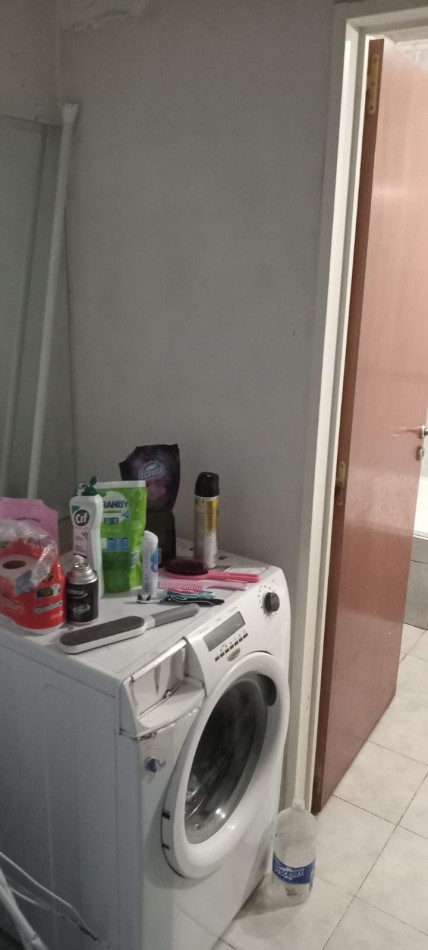 Basualdo 2500. PH 4 ambientes al frente.