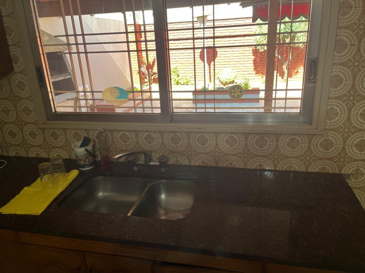 Acassuso 7000. Casa 3 ambientes