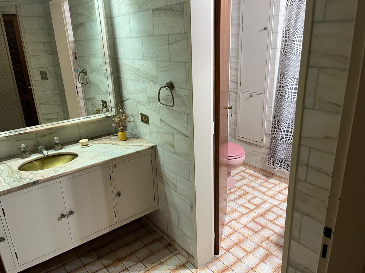 Acassuso 7000. Casa 3 ambientes