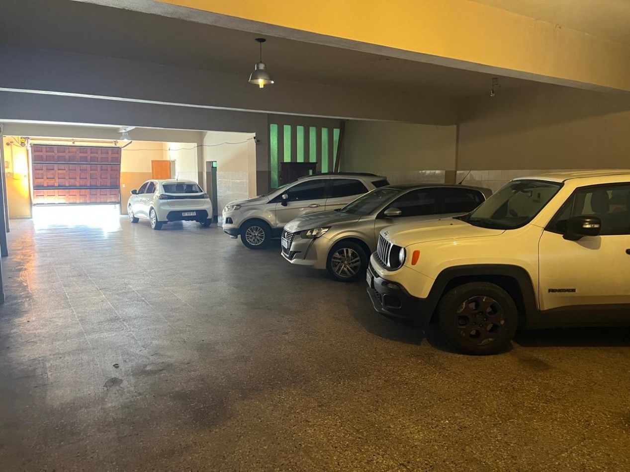 Acassuso 7000. Casa 3 ambientes