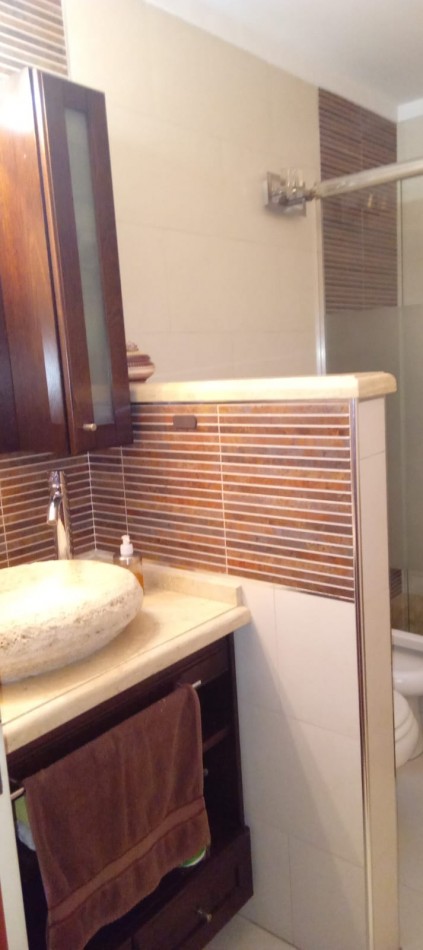 Cafayate 1100. Chalet 4 ambientes.