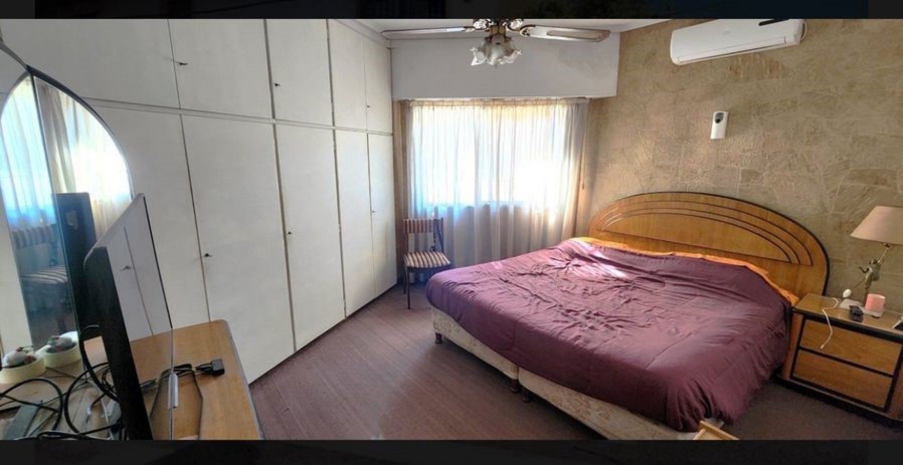 Ercilla 7000. Casa 4 ambientes.