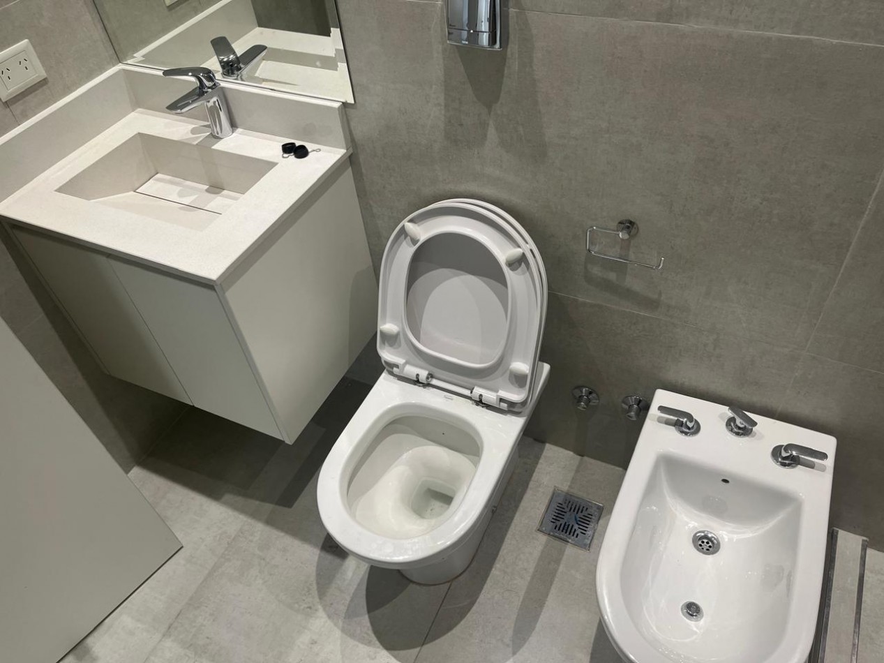 Oliden 1200. Departamentos 2 ambientes a estrenar.