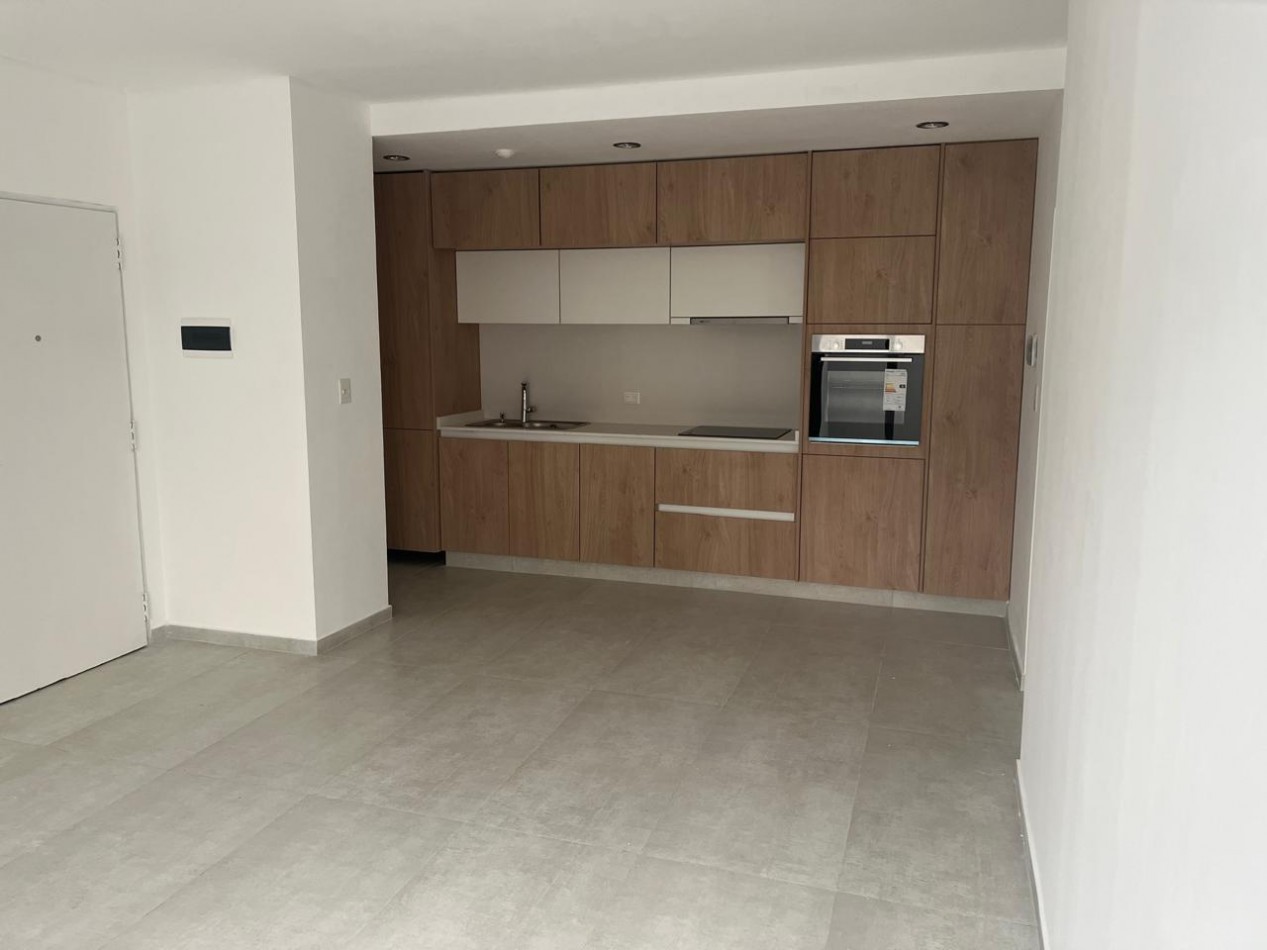 Oliden 1200. Departamentos 2 ambientes a estrenar.