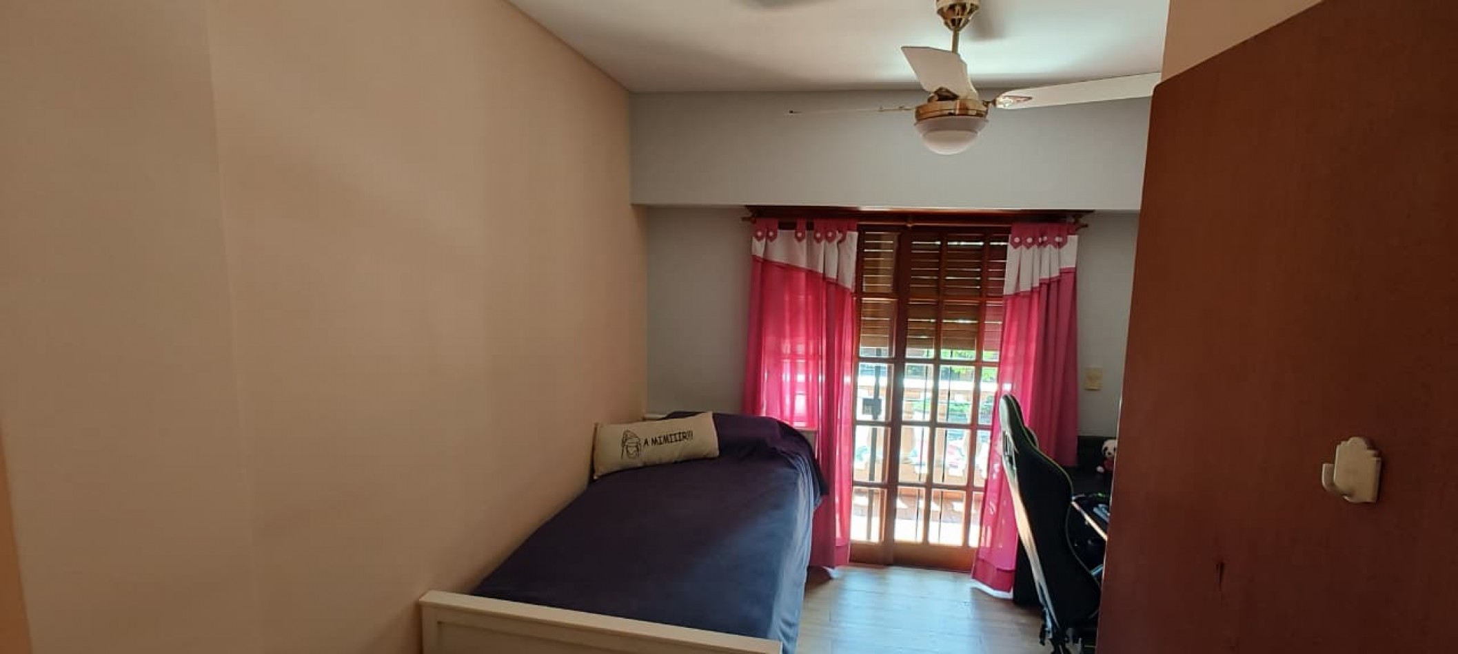 Zequeira 7100. Triplex 3 ambientes.