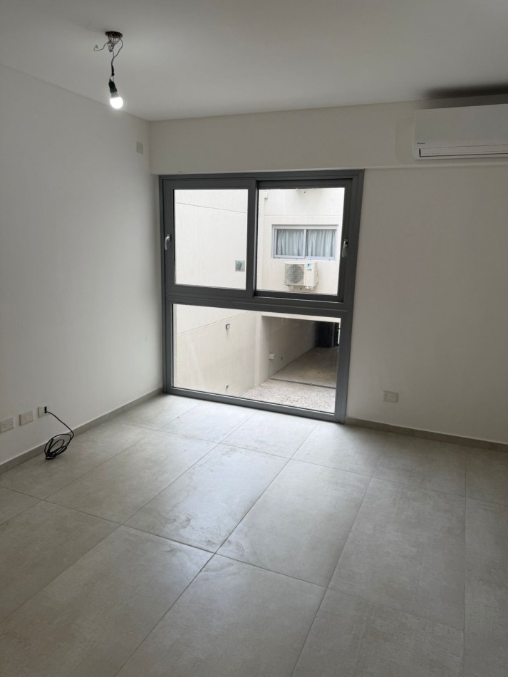 Oliden 1200. Departamentos 2 ambientes a estrenar.