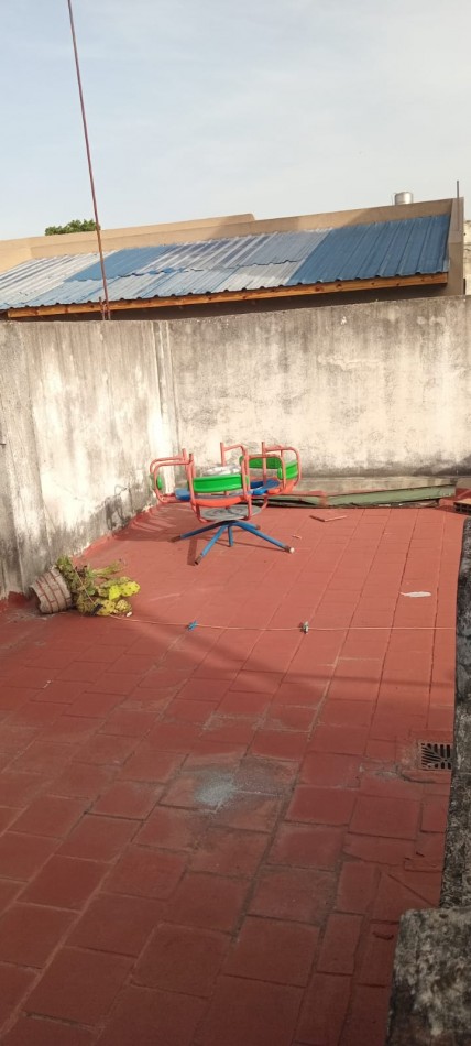 Guardia Nacional 1200. 4 unidades de 3 ambientes en block.