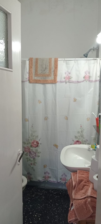 Guardia Nacional 1200. 4 unidades de 3 ambientes en block.