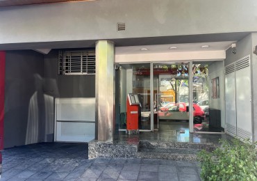 Larrazabal 1100. Departamento 4 ambientes con cochera.