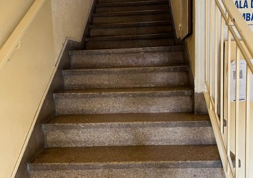 Emilio Castro 6800. Departamento 2 ambientes frente.